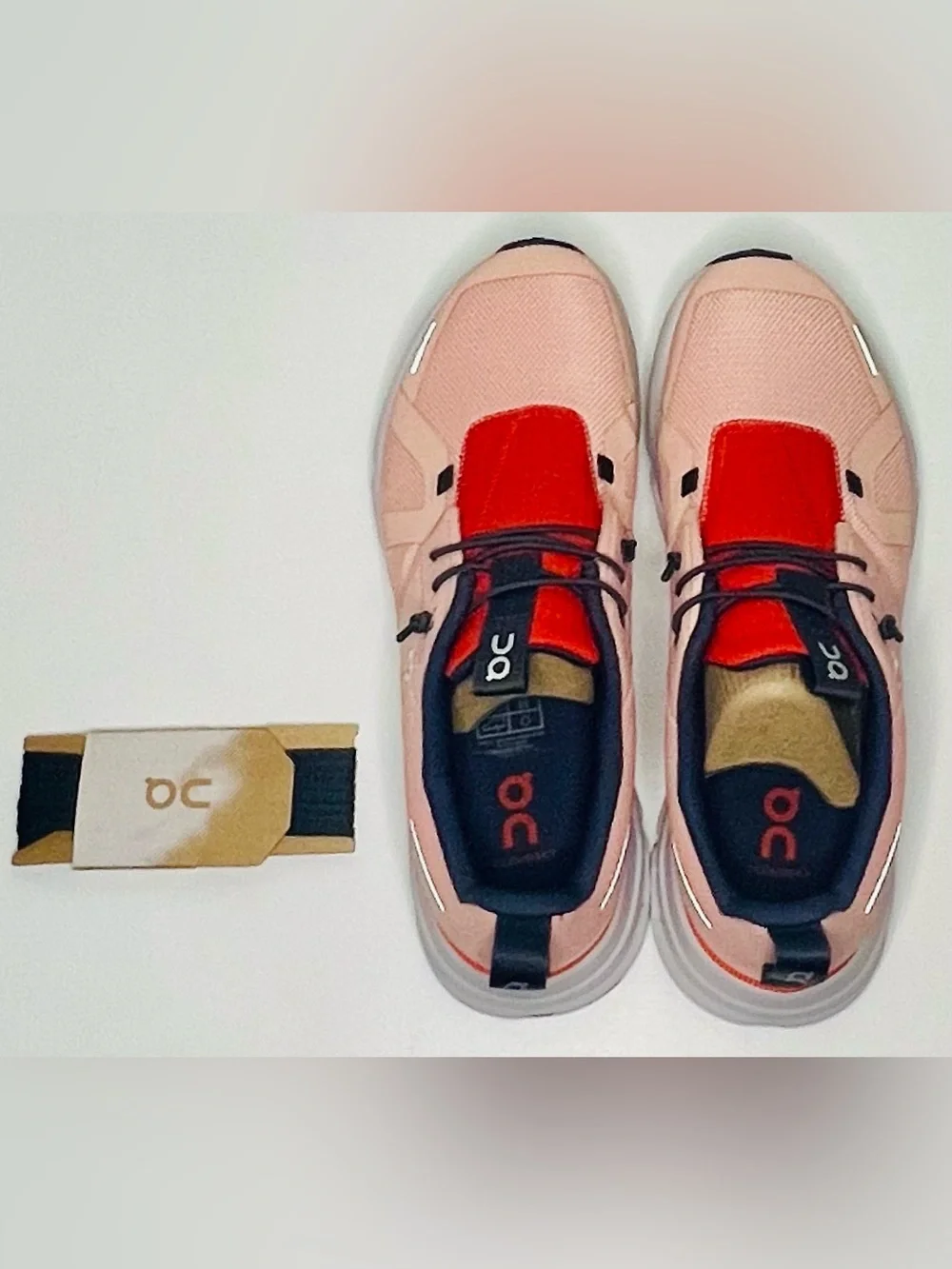 On Running Kids Cloud Sky Lightweight Red/Orange Runner